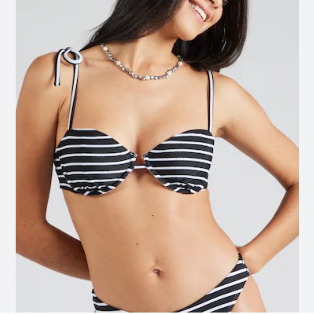 Abercrombie & Fitch Black and White Striped Bikini Curve Love Top NWT